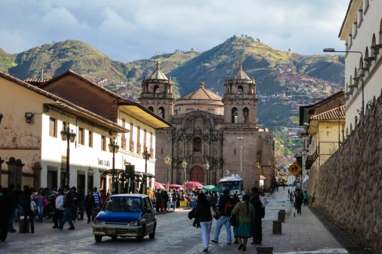 cusco, peru, streets-698928.jpg