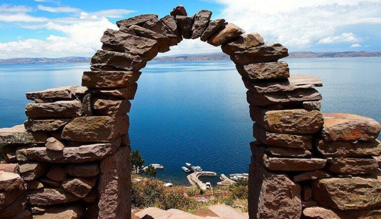 lago-titicaca-puno-peru-turismo-puno-travel-5